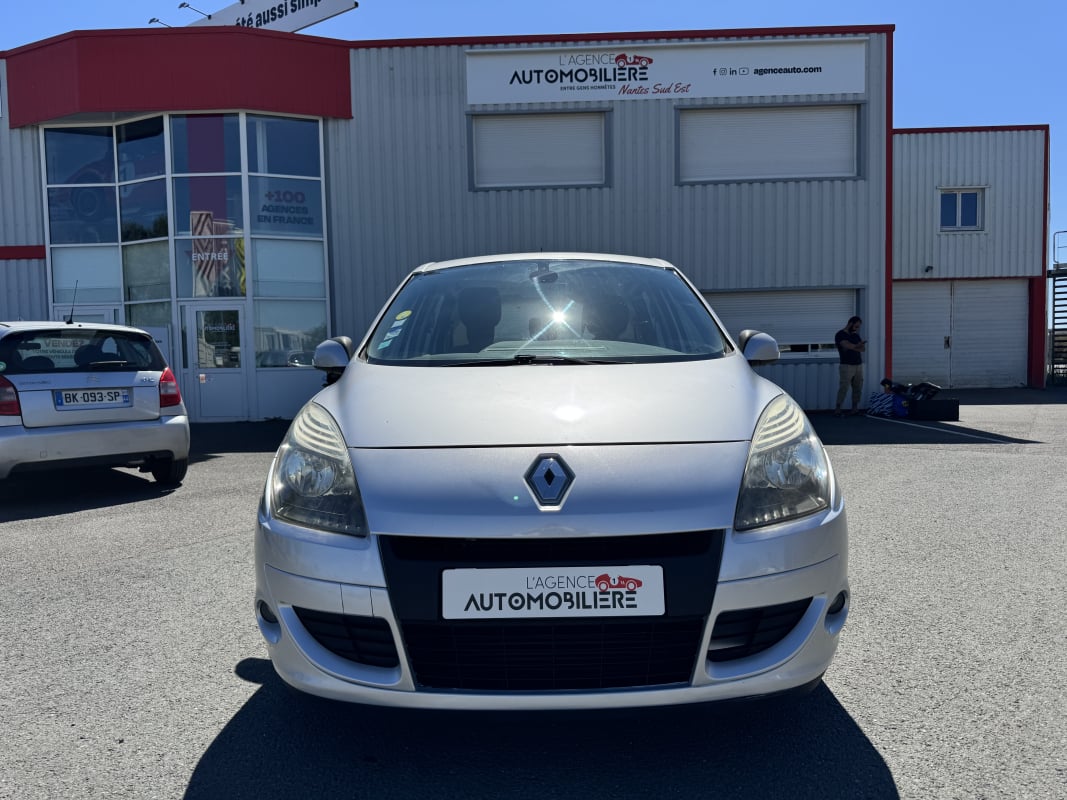 Renault Scenic III 1.5 DCI 95 ECO2 EXPRESSION | 2NDE MAIN | SUIVI RENAULT 2011-2022 | GARANTIE 12 MOIS — 2