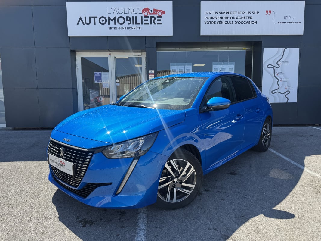 Peugeot 208 1.2i PureTech Allure 100cv — 1