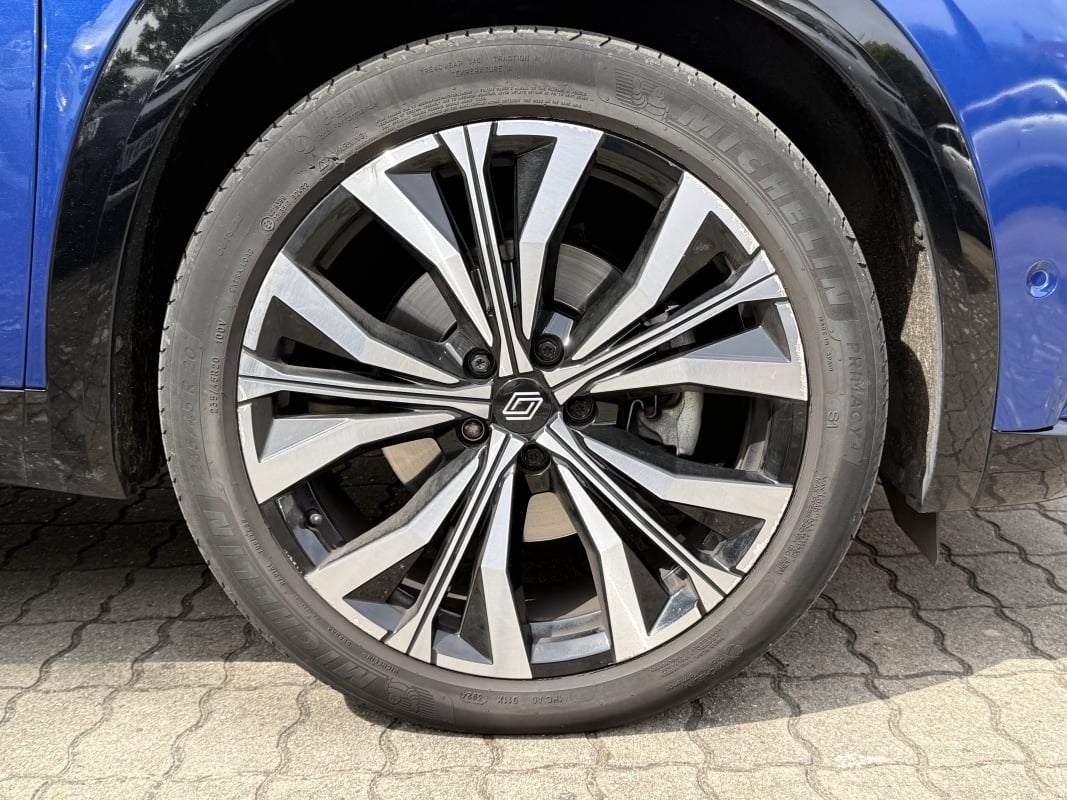Renault Austral Renault austral e-tech hybrid 200 Iconic+Suivi Complet+Full Options — 26