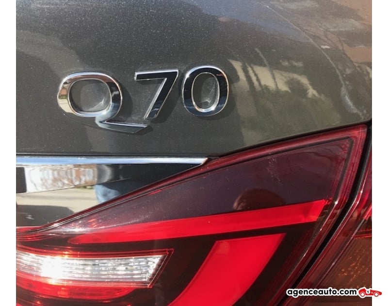 Infiniti Q70 HIBRIDO — 33