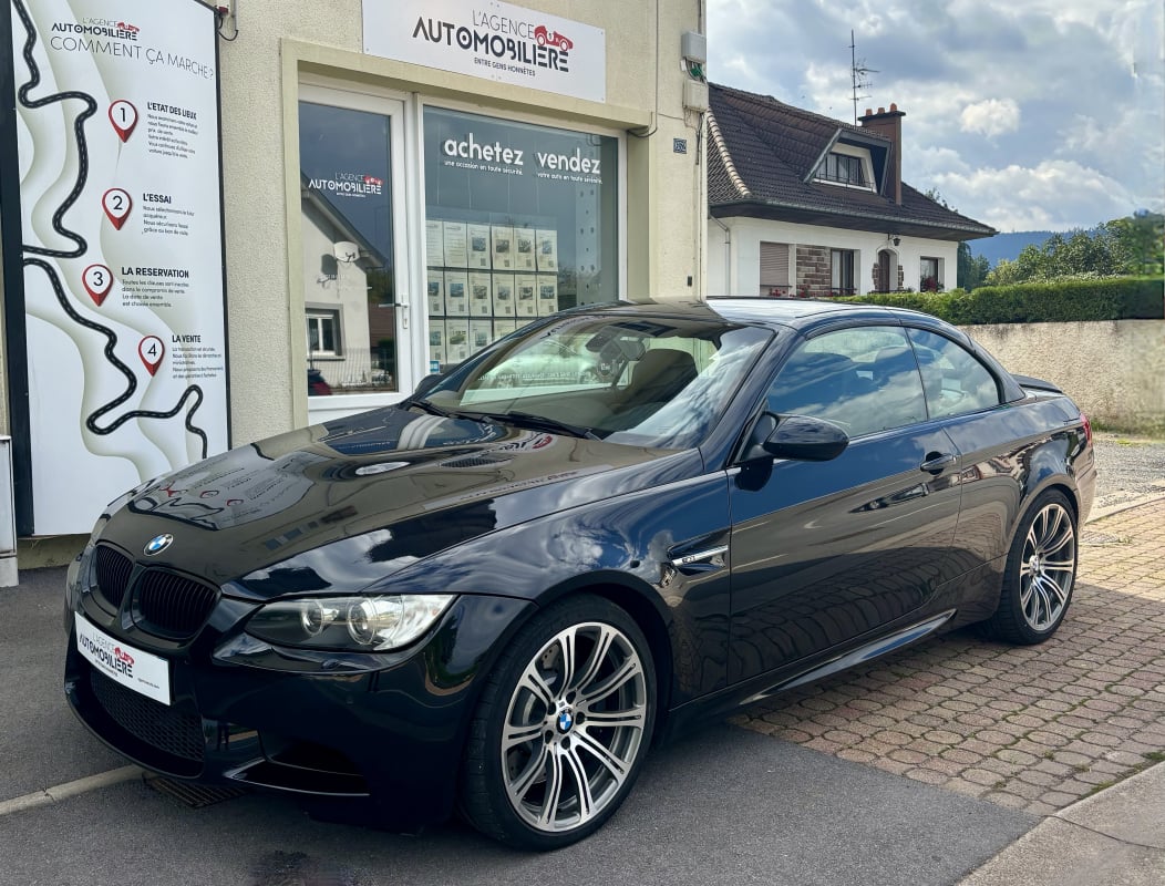 BMW M3 Cabriolet E93 4.0 i V8 32V Drivelogic 420 cv Pack Carbone — 1