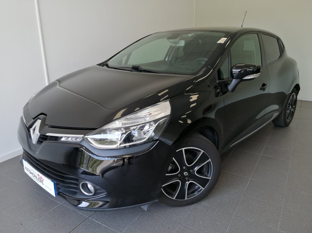 Renault Clio IV 5 Portes 1.5 dCi 90 cv INTENSE — 1