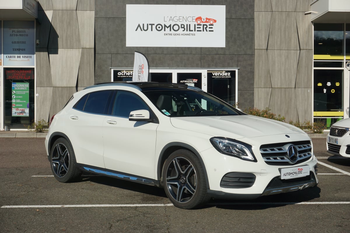 Mercedes-Benz Classe GLA 220d 177 Fascination Toit Ouvrant — 2
