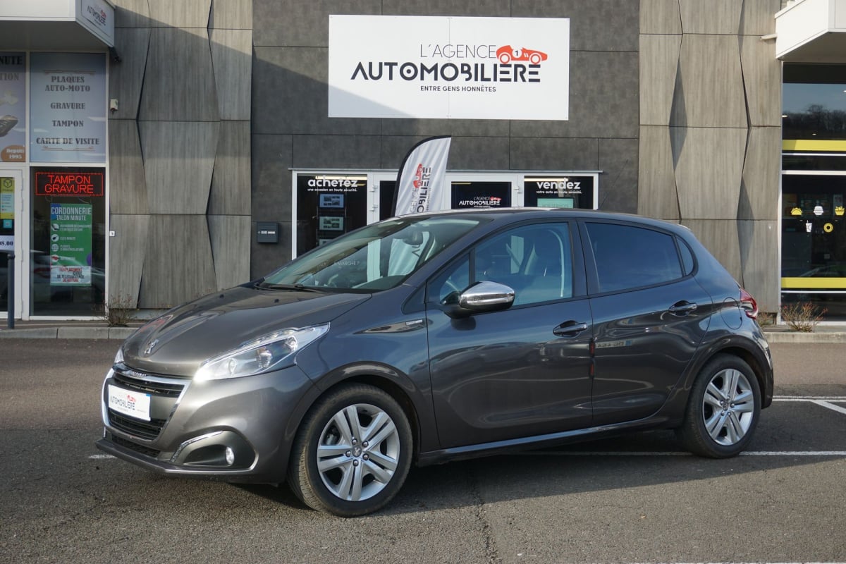 Peugeot 208 1.2 VTi 82 ch Style Suivi Peugeot