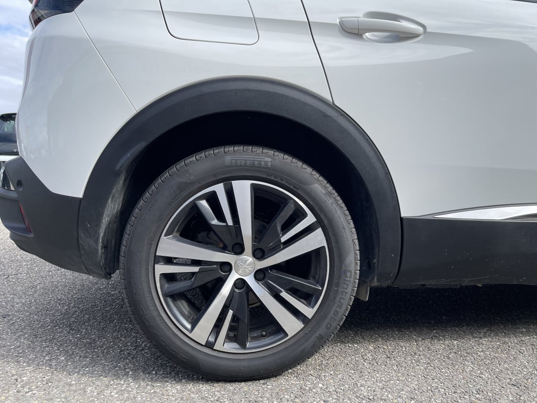 Peugeot 3008 1.2 Puretech 130 cv — 20