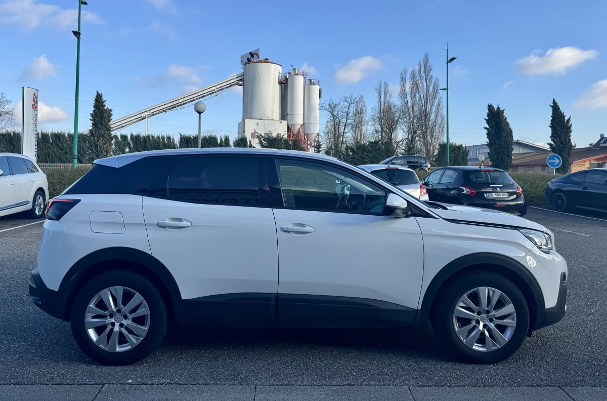 Peugeot 3008 1.5 BLUE HDI 16V TURBO — 2
