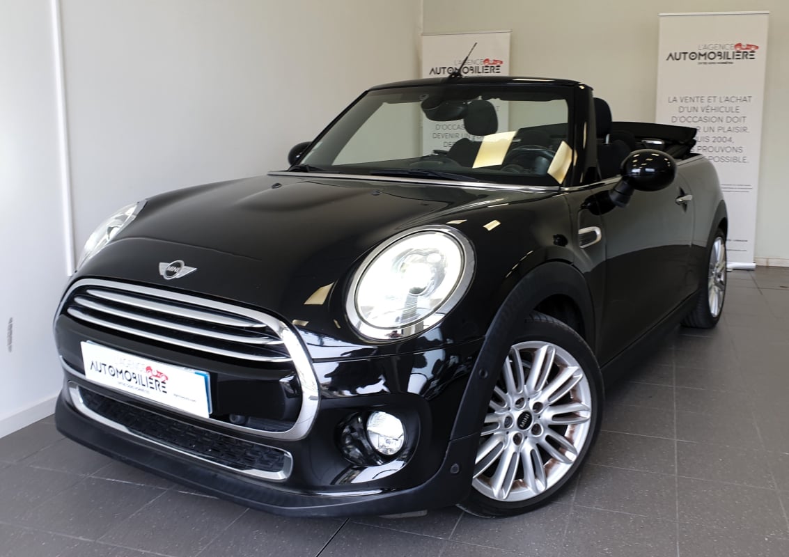 Mini Mini Cabriolet III CABRIOLET 1.5 COOPER 136 RED HOT CHILI BVA6 — 1