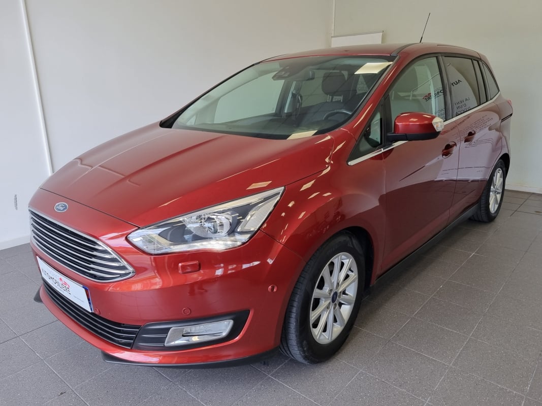 Ford C-Max Grand 2.0 TDCi 150ch Stop&Start Titanium X - 7 PLACES — 2