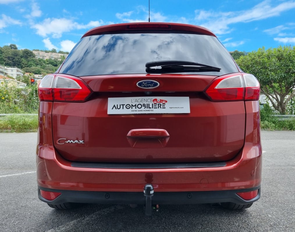 Ford C-Max Grand 2.0 TDCi 150ch Stop&Start Titanium X - 7 PLACES — 38