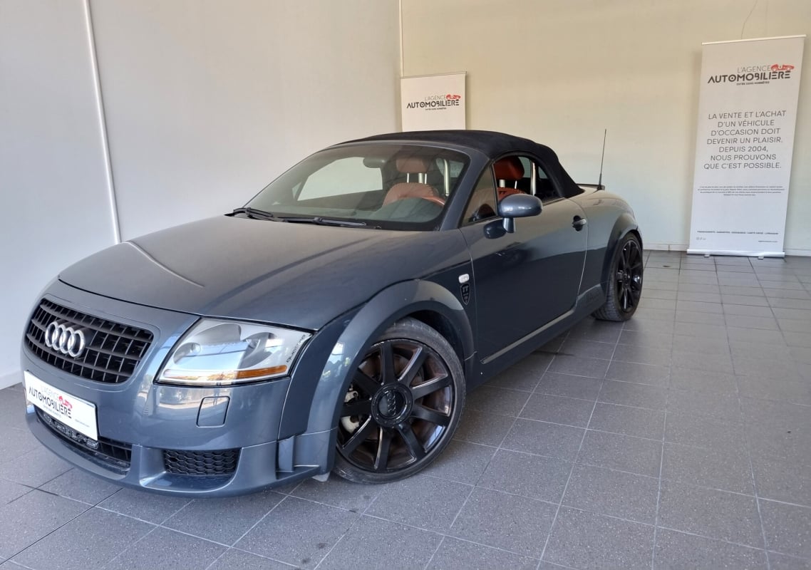 Audi TT Quattro (AU34) 3.2 i V6 Roadster 250cv - COLLECTOR BOITE MANUELLE