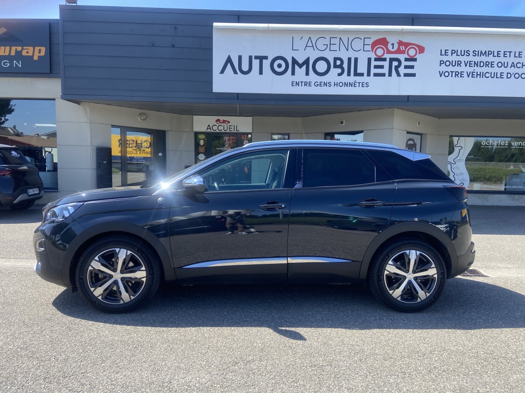 Peugeot 3008 1.5 BLUEHDI 130 S&S CROSSWAY — 2