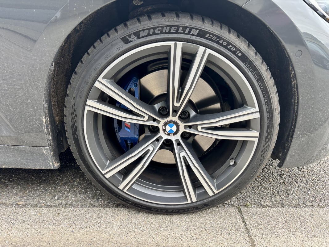 BMW Série 3 330i Touring M Sport BVA Sport G21 — 21