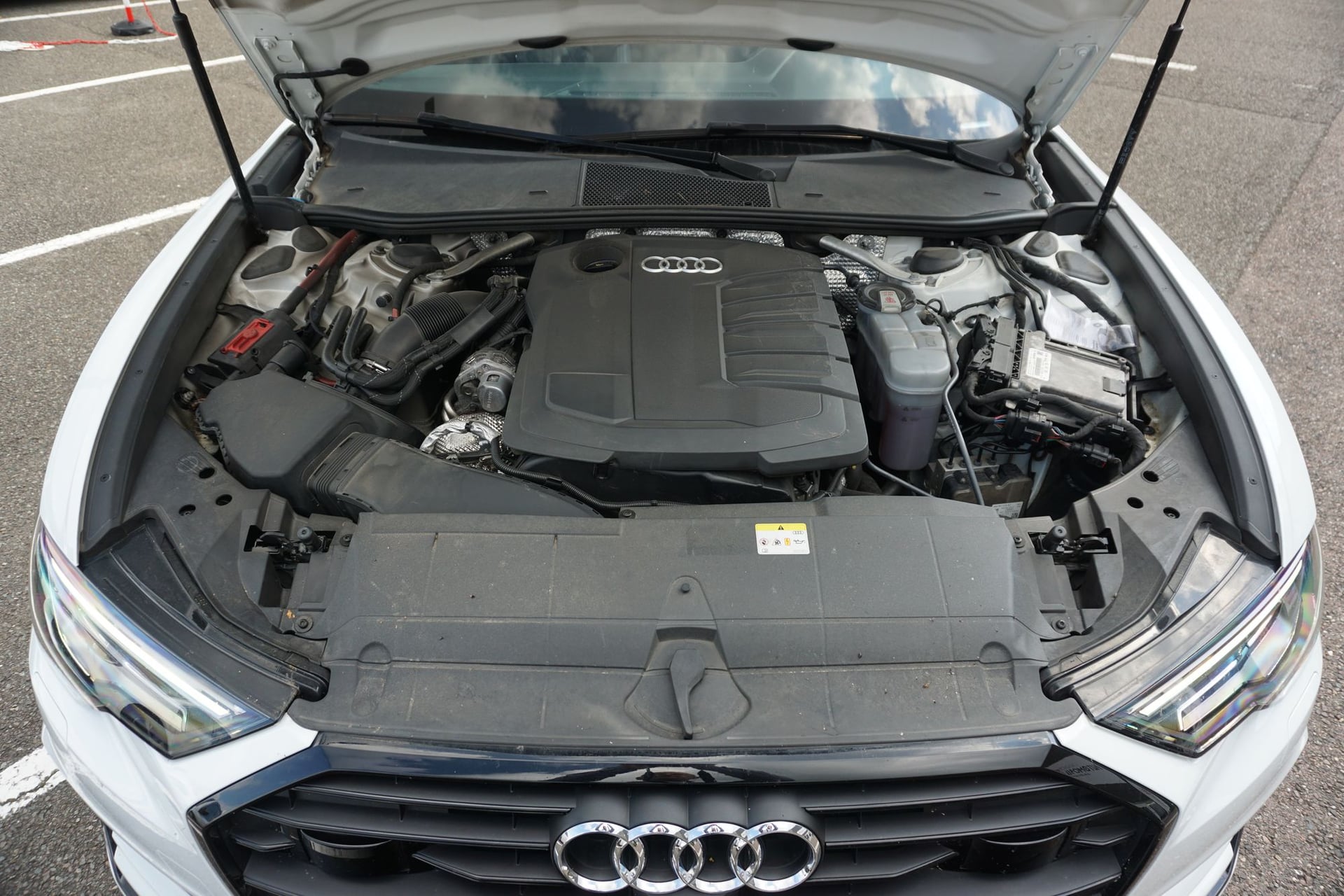 Audi A6 Avant 40 2.0 TDI 204 S-Tronic7 S Line ACC ATTELAGE TOIT OUVRANT — 39