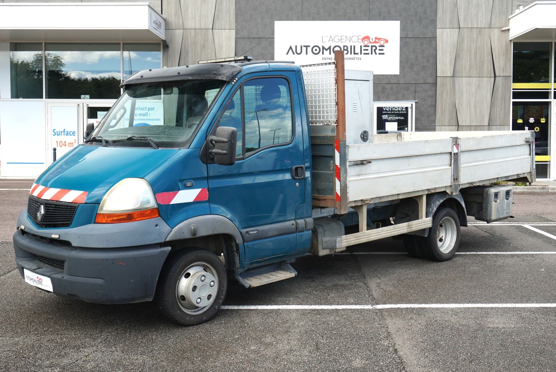 Renault Master 3.0 dCi 120 Simple Cabine Benne longue