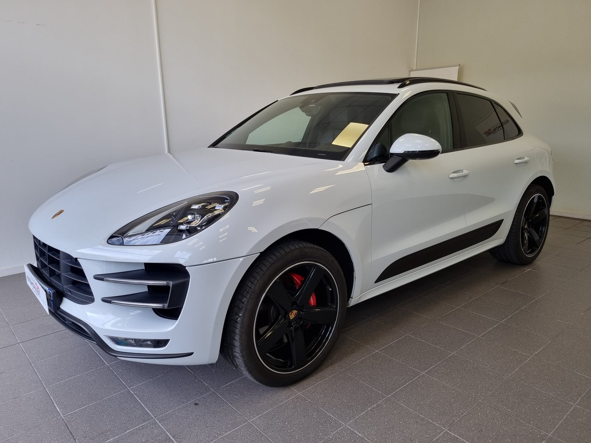 Porsche Macan 3.6 V6 24V Turbo AWD PDK 400 cv 4 X 4 BA - 26K€ OPTIONS — 2