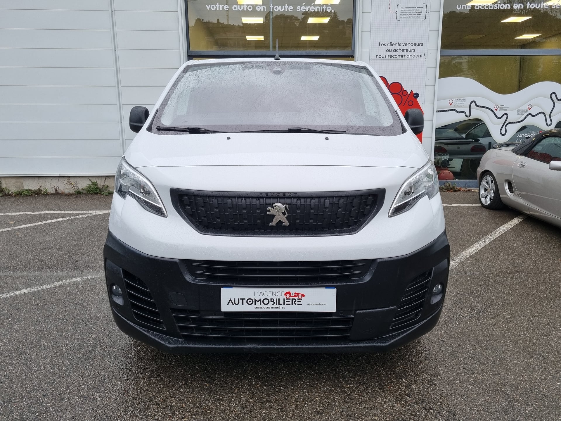 Peugeot EXPERT III 1.5 Blue HDi 16V Fourgon moyen STANDARD ASPHALT S&S 120 cv — 26