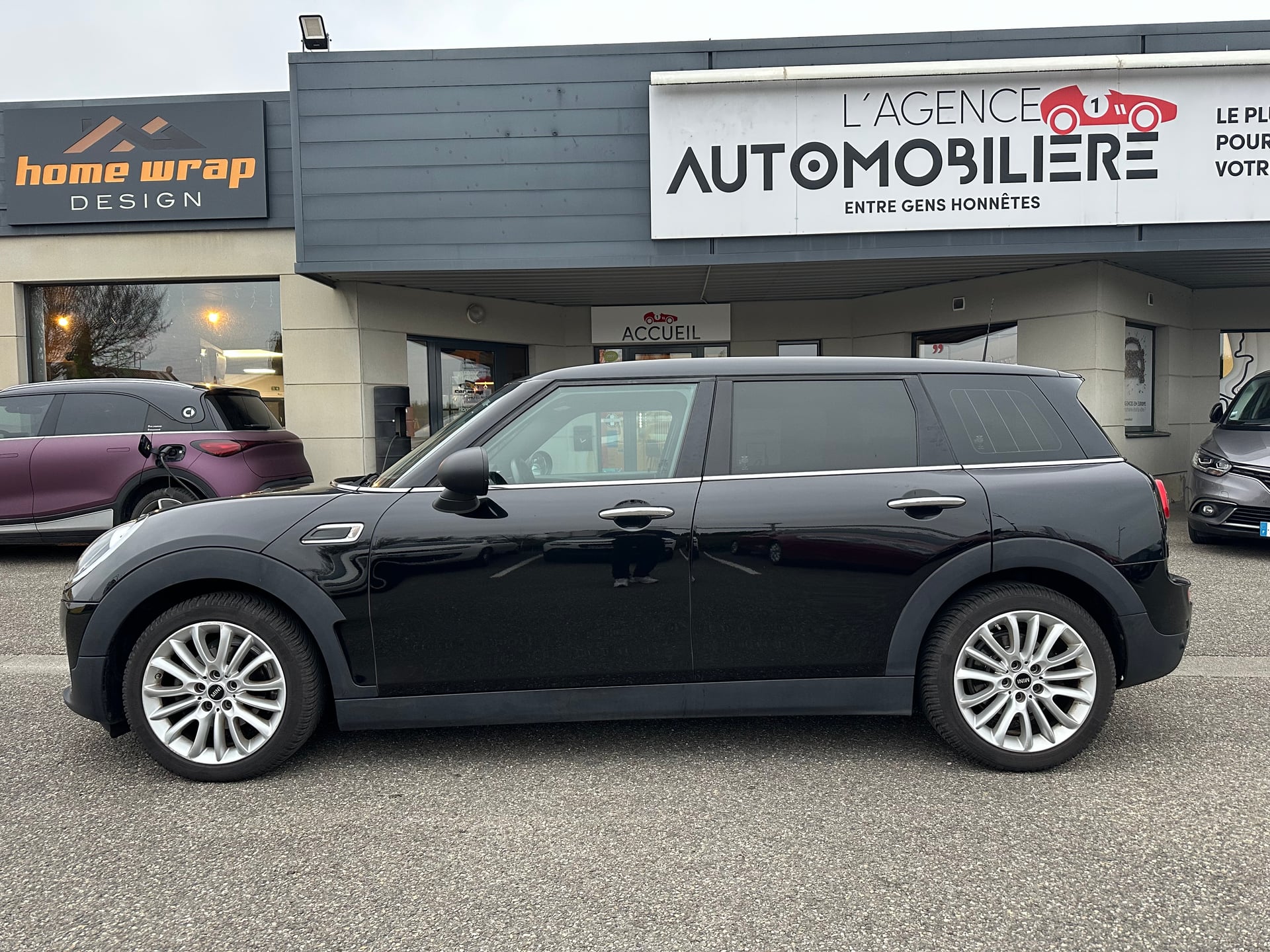 Mini Clubman mini one blackyard — 2
