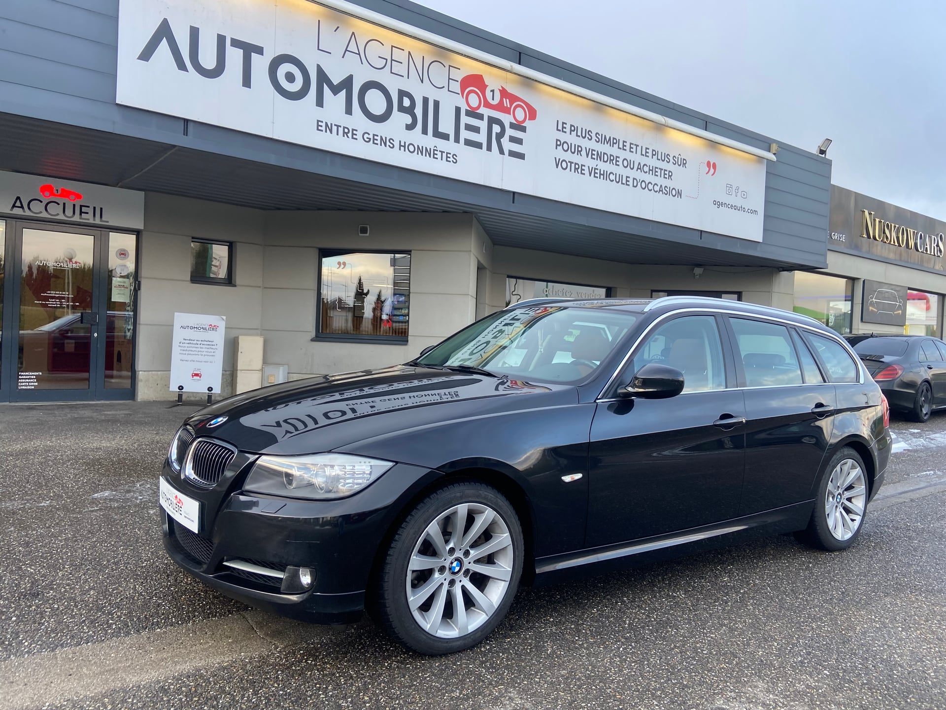 BMW Série 3 TOURING 330D 245 CONFORT