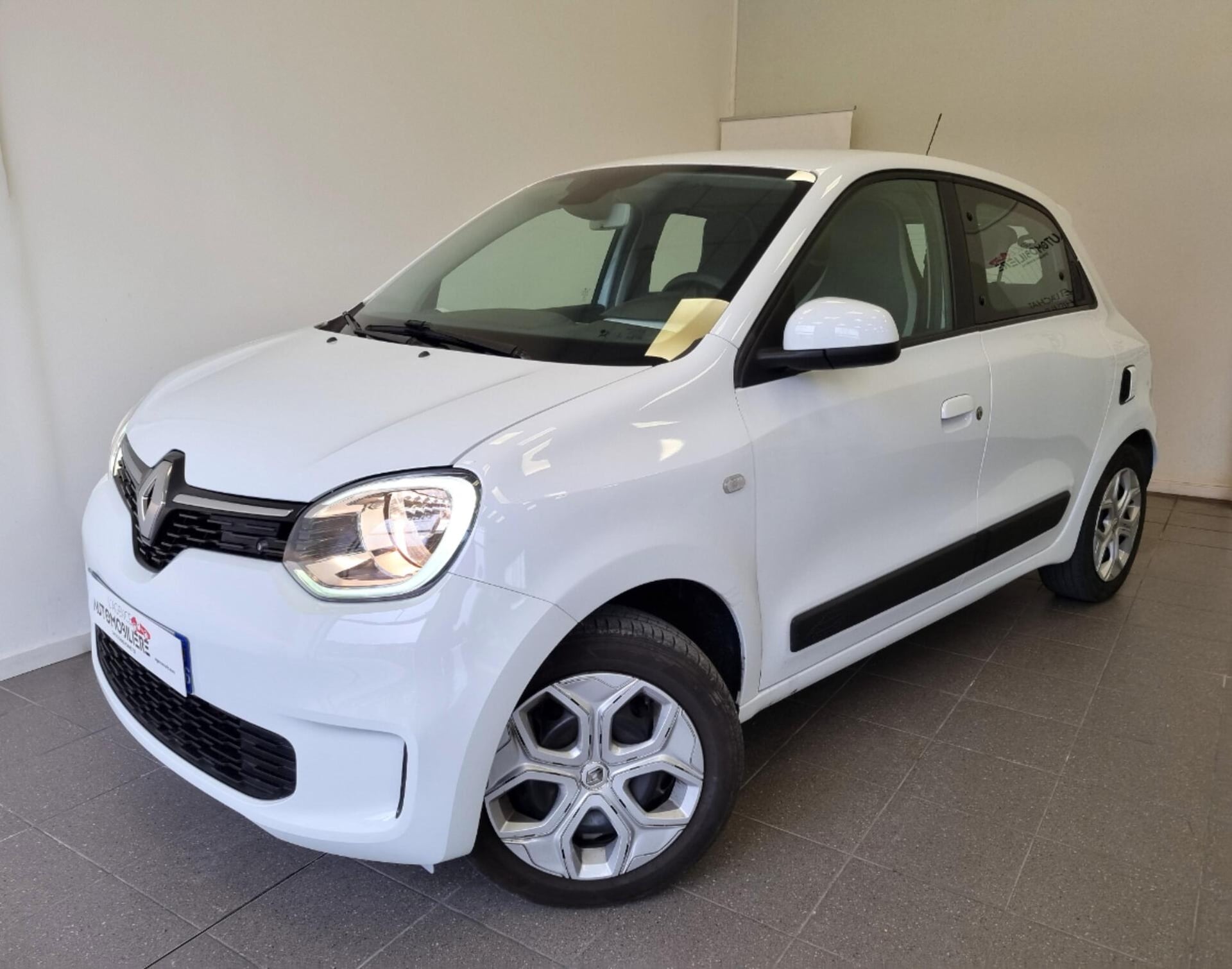 Renault Renault Twingo 3 III (2) 0.9 TCE 95 SL LIMITED — 1
