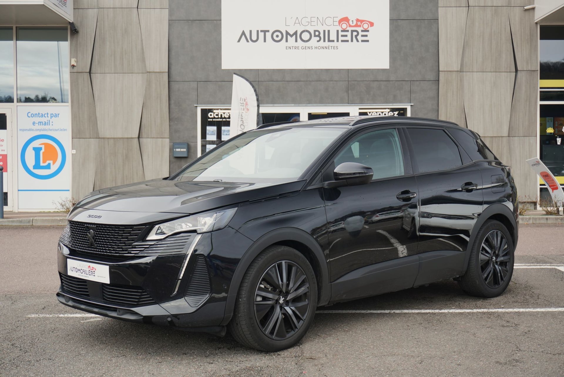 Peugeot 3008 1.6 HYBRID4 PHEV 300 ch E-EAT8 GT +OPTIONS — 1
