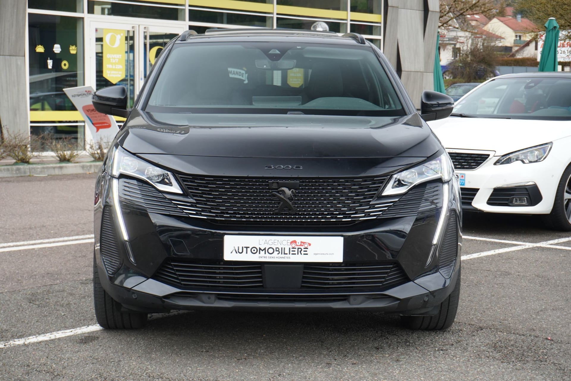 Peugeot 3008 1.6 HYBRID4 PHEV 300 ch E-EAT8 GT +OPTIONS — 2