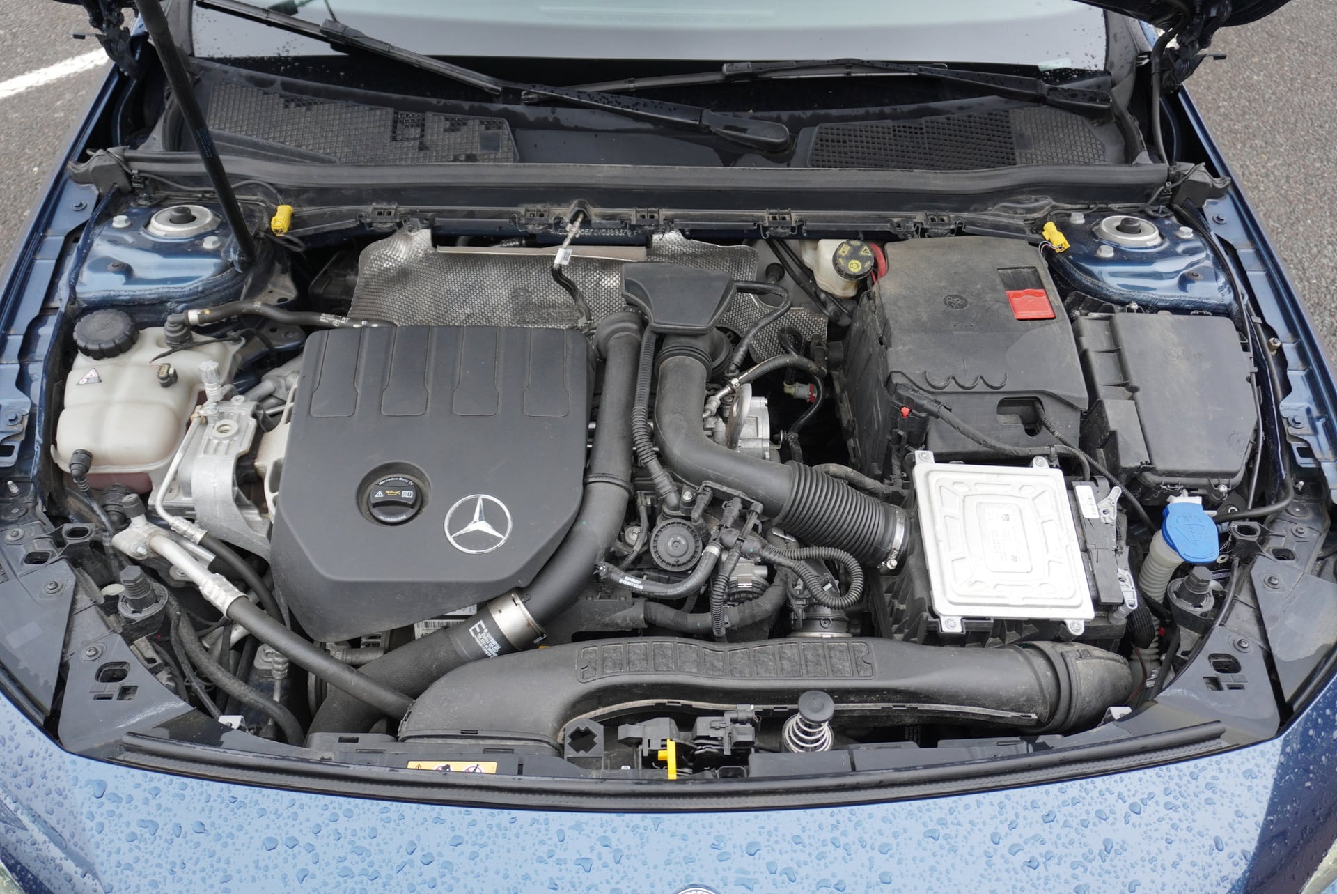 Mercedes-Benz Classe A 200 AMG Line 1.3 163ch 7G-DCT Toit Ouvrant — 36