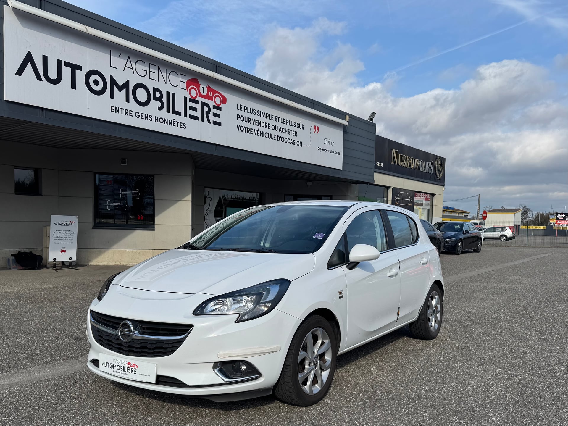 Opel Corsa Opel Corsa 1.4 Turbo Design 120 Ans 5P 101ch — 1