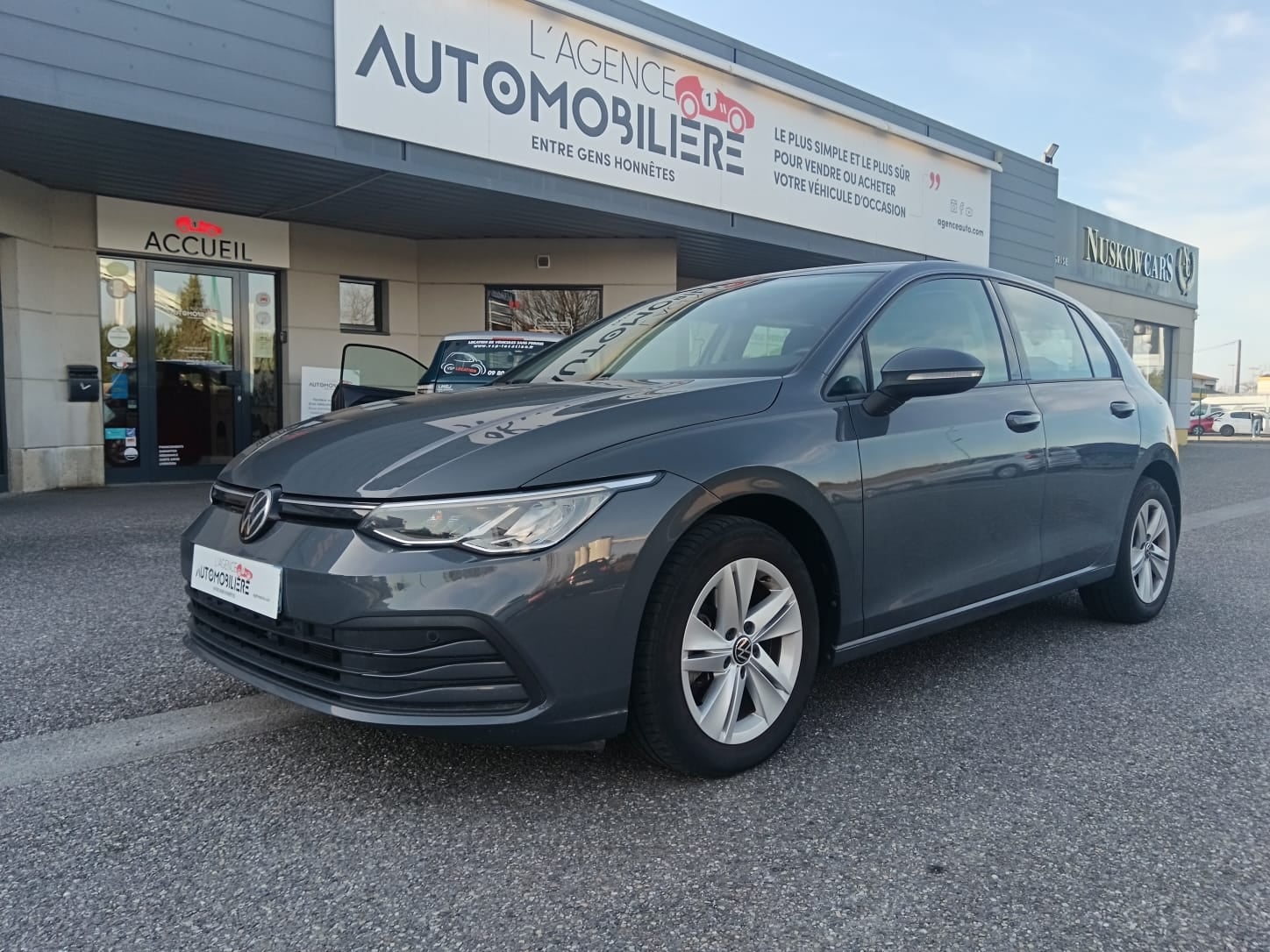 Volkswagen Golf 2.0 TDi 116 cv DSG7 LIFE BUSINESS — 1