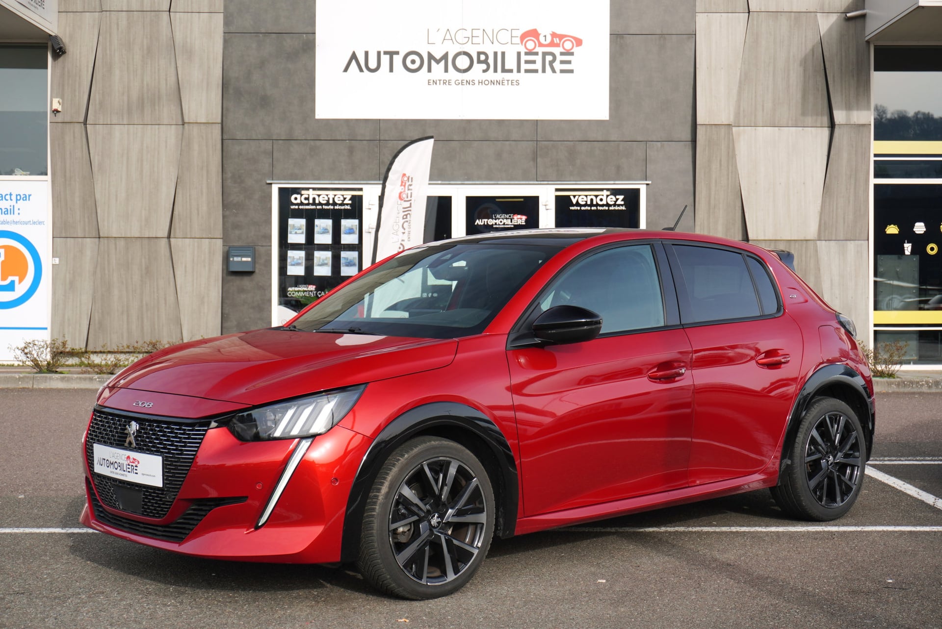Peugeot 208 1.2 Puretech 130 ch EAT8 GT Pack — 1