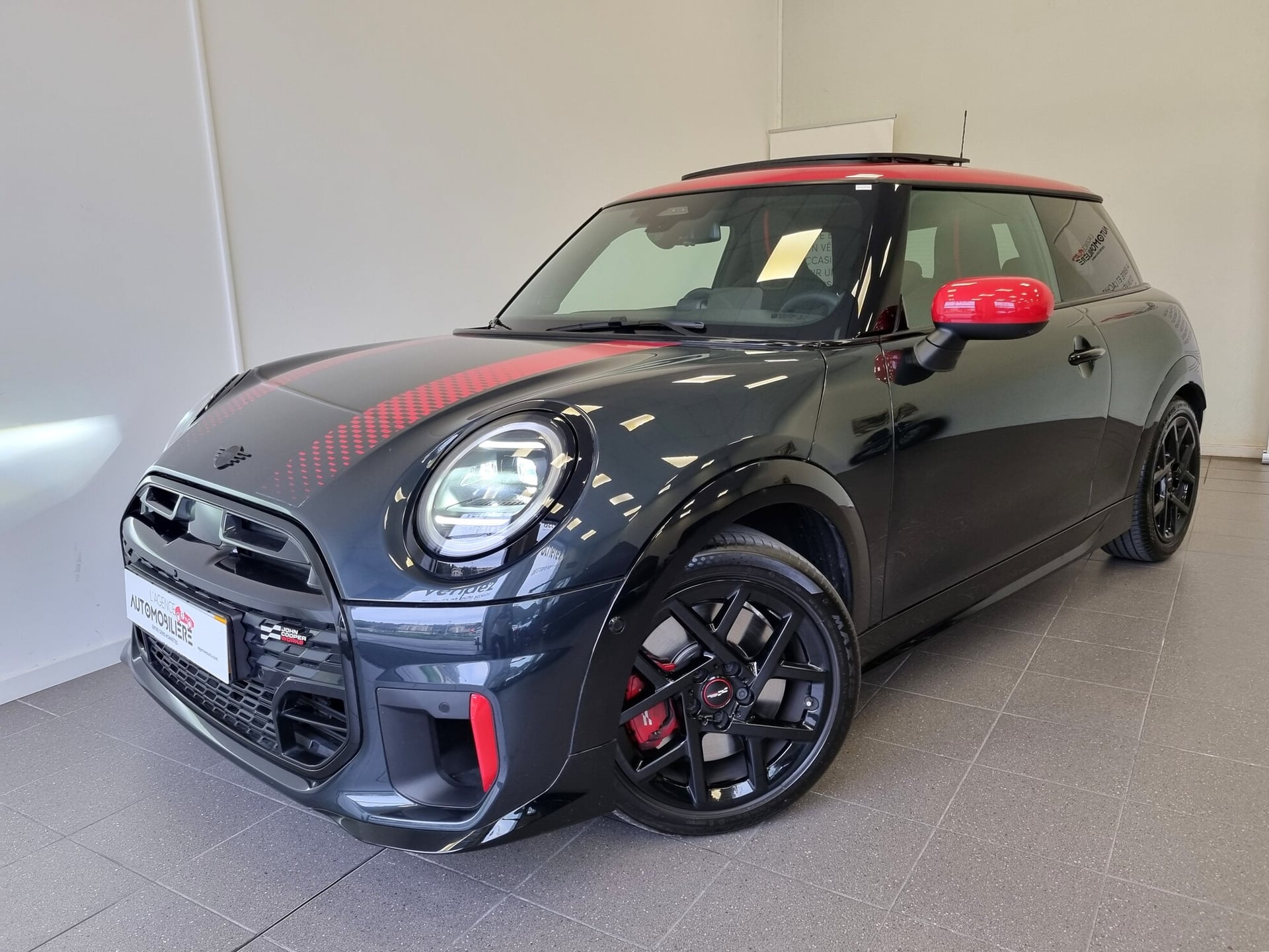 Mini MINI COOPER IV (F66) JCW 2.0 i 16V DKG7 231 cv BA — 1
