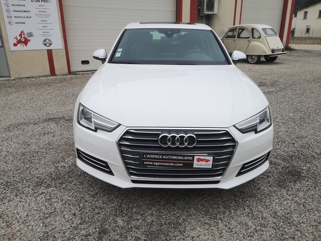 Audi A4 Série 4 (8W2) 2.0 TDi 16V S-Tronic7 150 cv Boîte auto