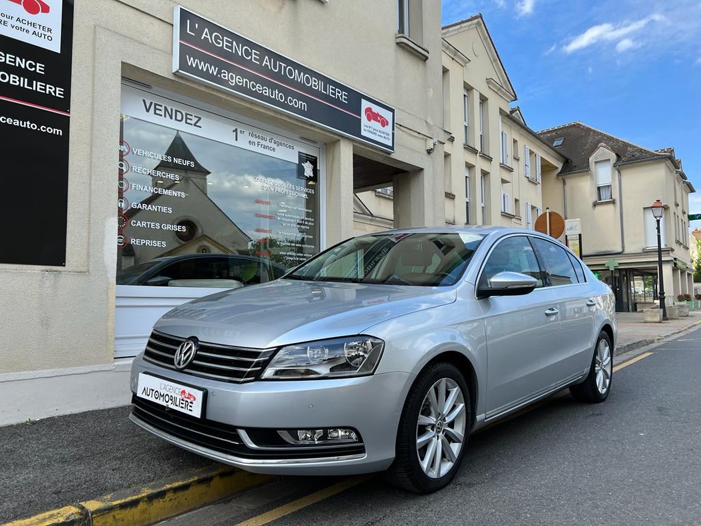 Volkswagen Passat TDI 170cv DSG CARAT 41200MS!!! — 1