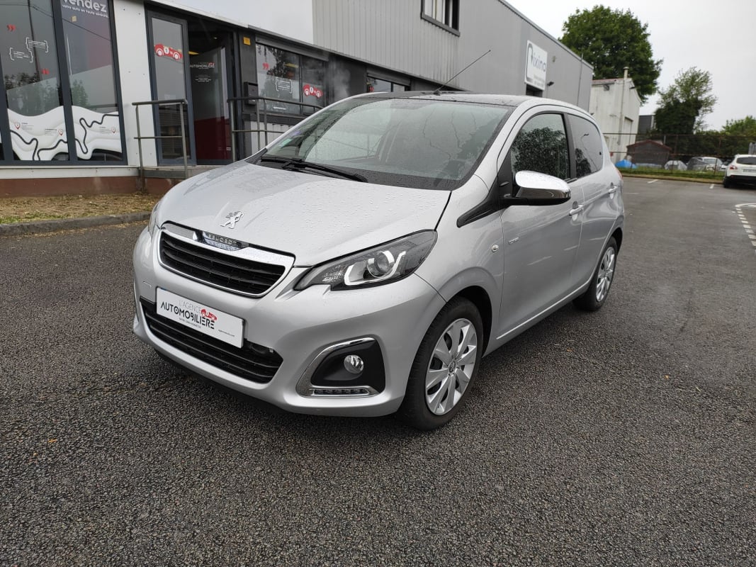 Peugeot 108 VTI 72CH STYLE 5 PORTE GARANTIE 1AN — 1