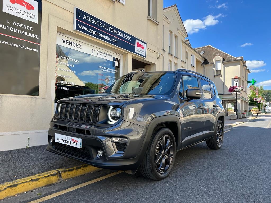 Jeep Renegade 1.3 150cv BVA 80TH ANNIVERSAIRE — 1