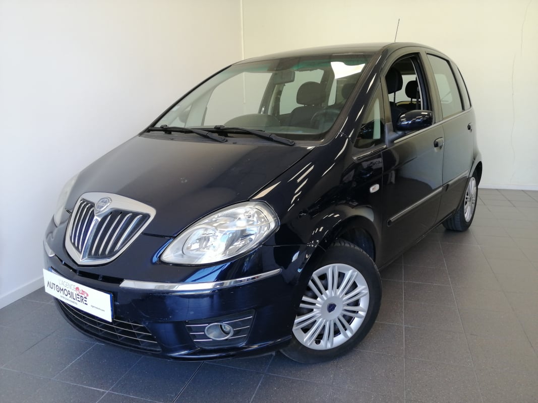 Lancia Musa 1.4 MPi 77 cv ORO TOIT OUVRANT PANORAMIQUE — 1