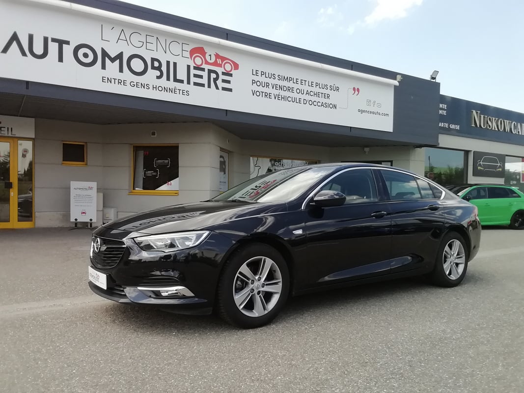 Opel Insignia GRAND SPORT 1.5 TURBO 165CV ELITE — 1