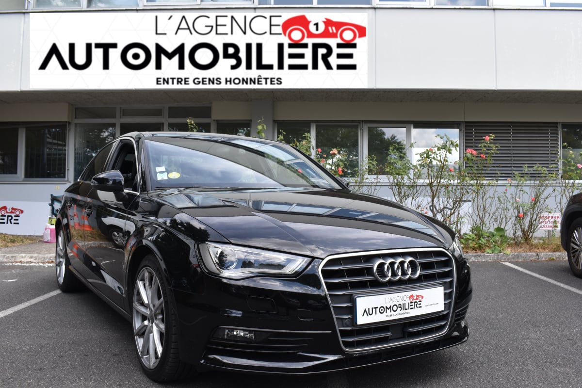 Audi A3 Ambition Luxe Limousine (8VS) 2.0 TDi 16V FAP S&S S-Tronic (6 rapports) 150 cv Boîte auto — 1