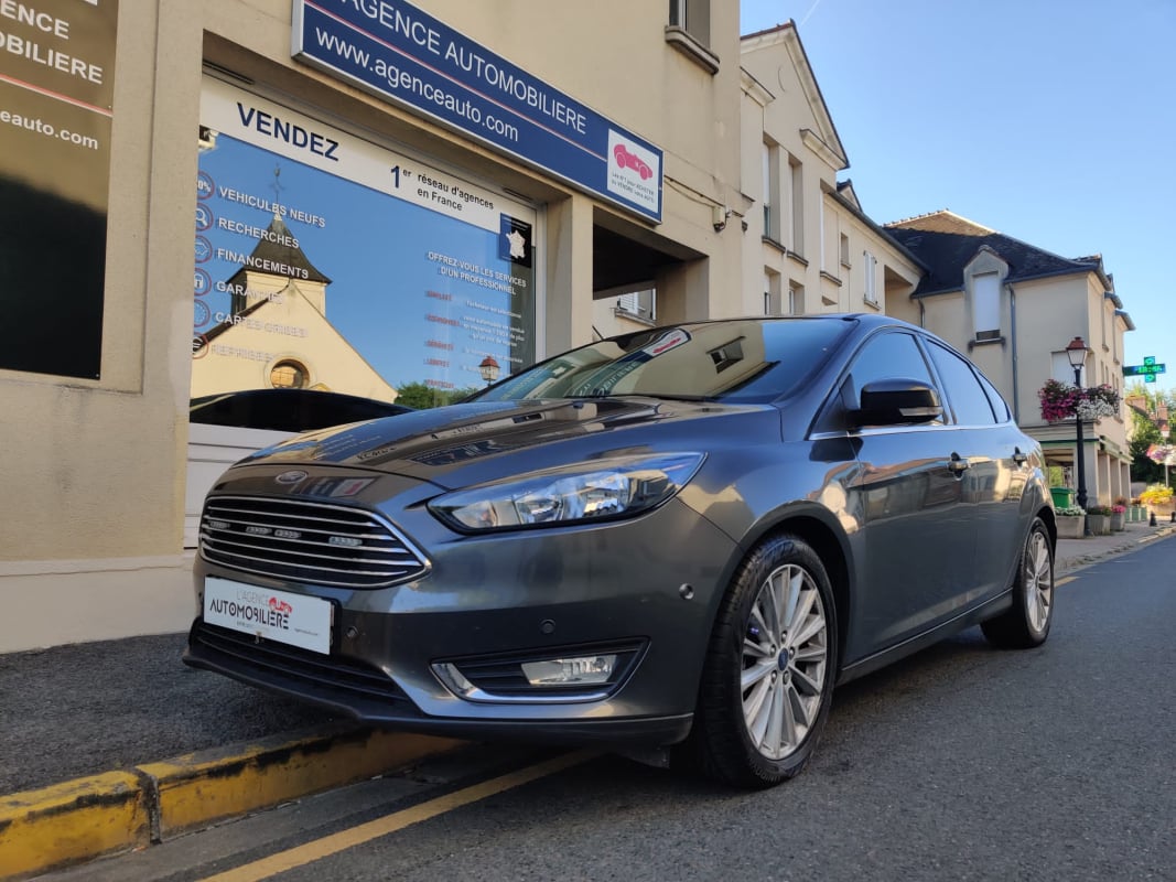 Ford Focus 1.6 TDCI 115CV TITANIUM — 1
