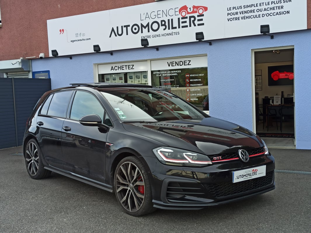 Volkswagen Golf GTI Performance 2.0 TSI 245 DSG7 — 1