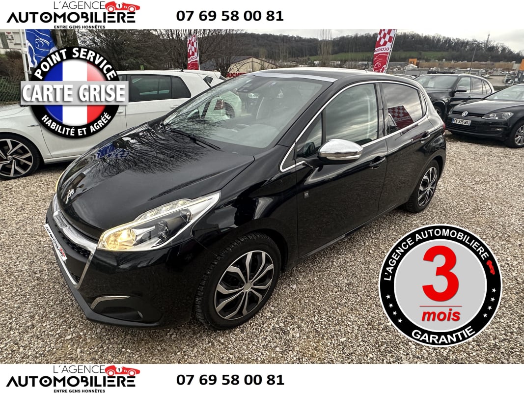 Peugeot 208 1.2 THP Puretech 110 cv — 1