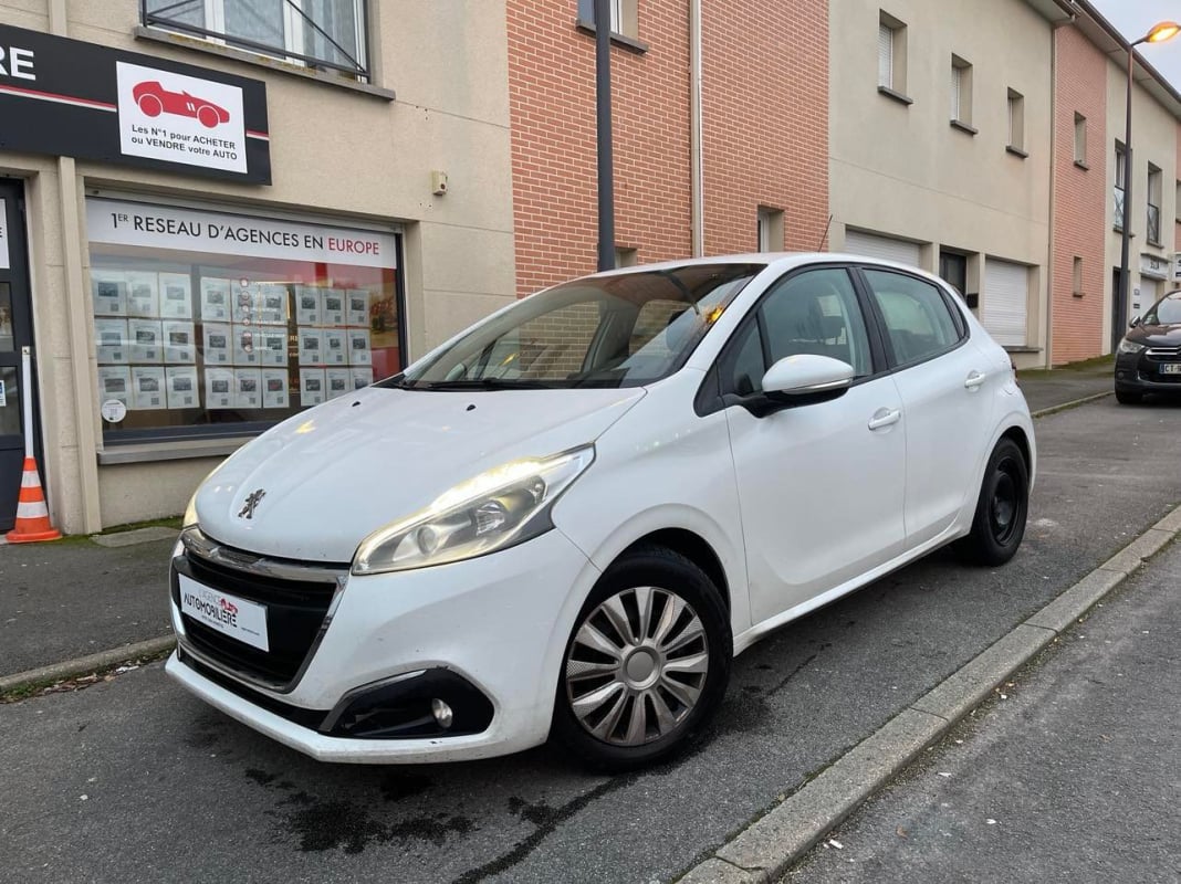 Peugeot 208 1.6 BLUEHDI 100 S&S BUSINESS PACK 5P — 1