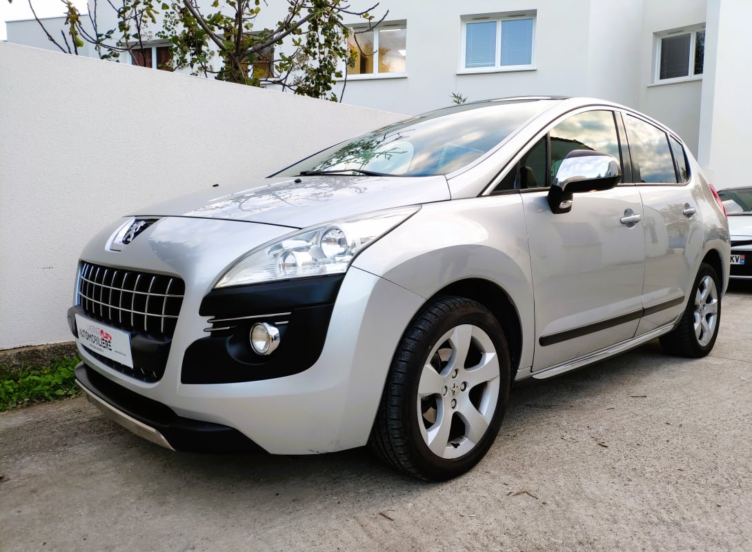 Peugeot 3008 1.6 HDI 110 PREMIUM PACK — 1