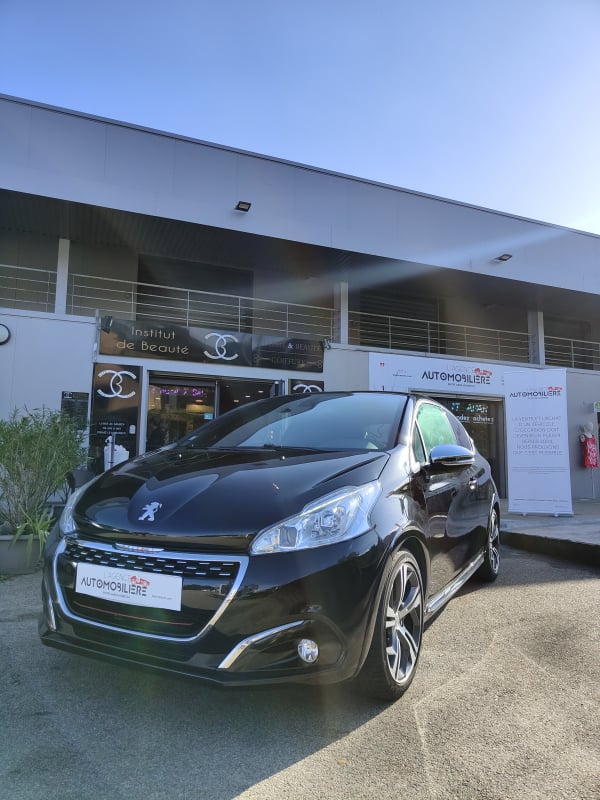 Peugeot 208 1.6 THP GTI 208 CH S&S — 1