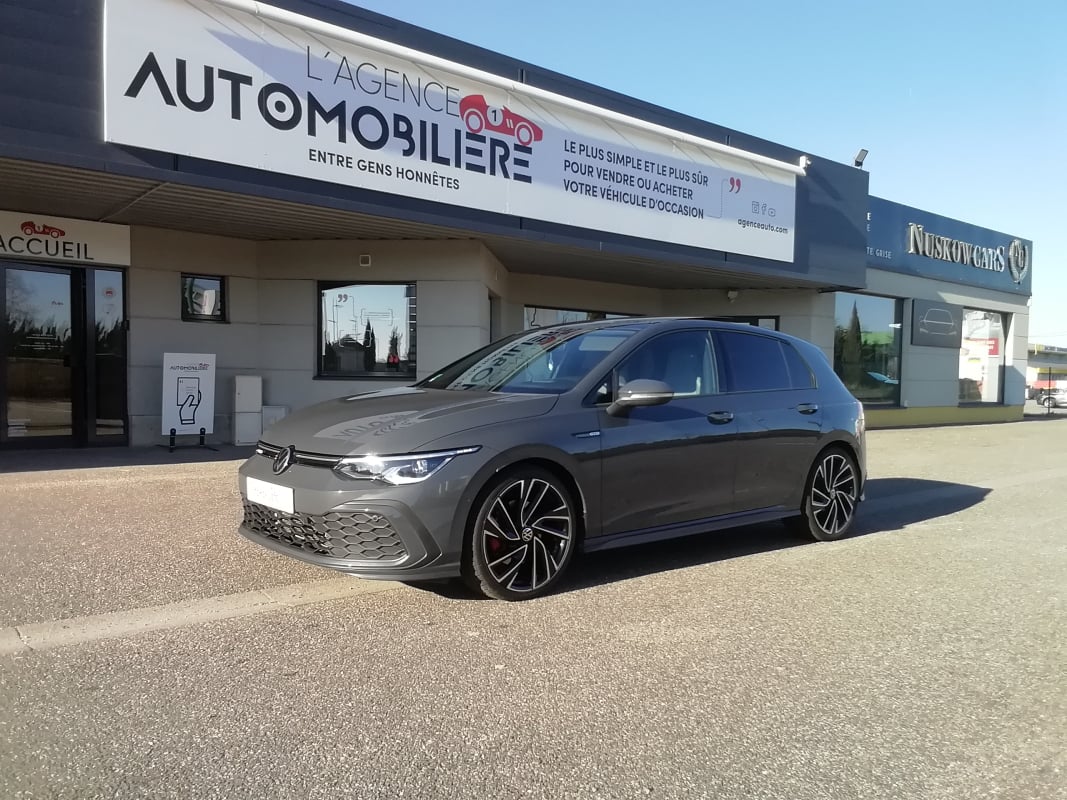 Volkswagen Golf 2.0 TDI 200CV DSG7 GTD — 1