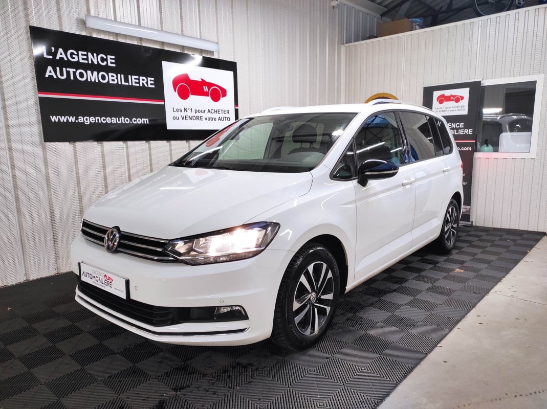 Volkswagen Touran 2.0 TDI 150 IQ-DRIVE — 1