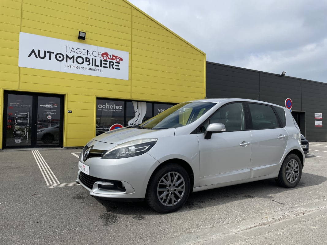 Renault Scenic 1.5 dCi 110cv Limited — 1