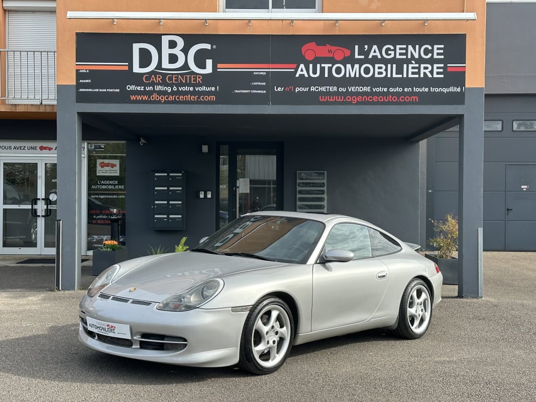 Porsche 911 (996) Coupé Carrera 4 3.4 i 300 CV — 1