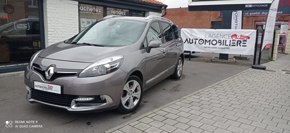 Renault Scenic III (2) 1.6 DCI 130 ENERGY LOUNGE 7PL ECO2 — 1