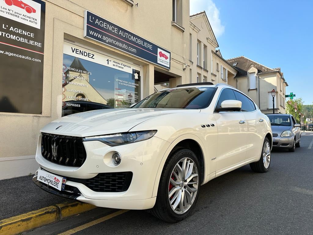 Maserati Levante Q4 3.0i 350cv GRANDSPORT. — 1