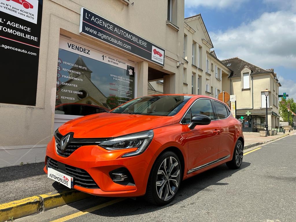 Renault Clio 1.0 TCE 100 INTENS — 1
